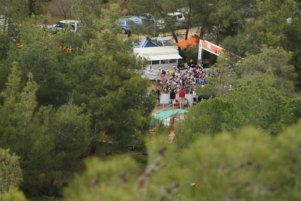 The men are off.
