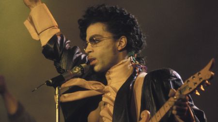 Prince in 1987