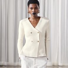 white knit Zara blazer on model 