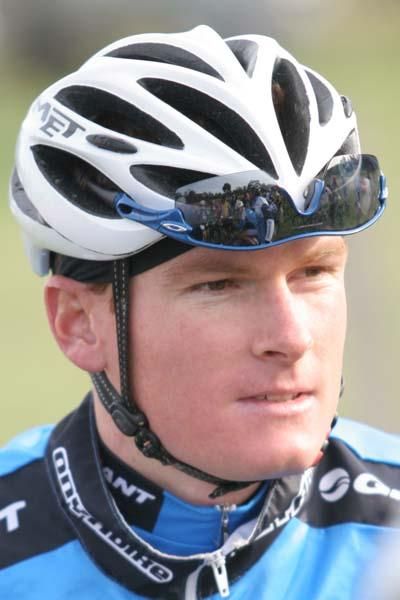 One of the Giant crew maintains focus before the race.