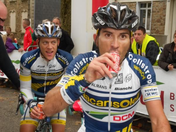 Marco Marcato and race winner Wesley Kreder (both Vacansoleil-DCM)