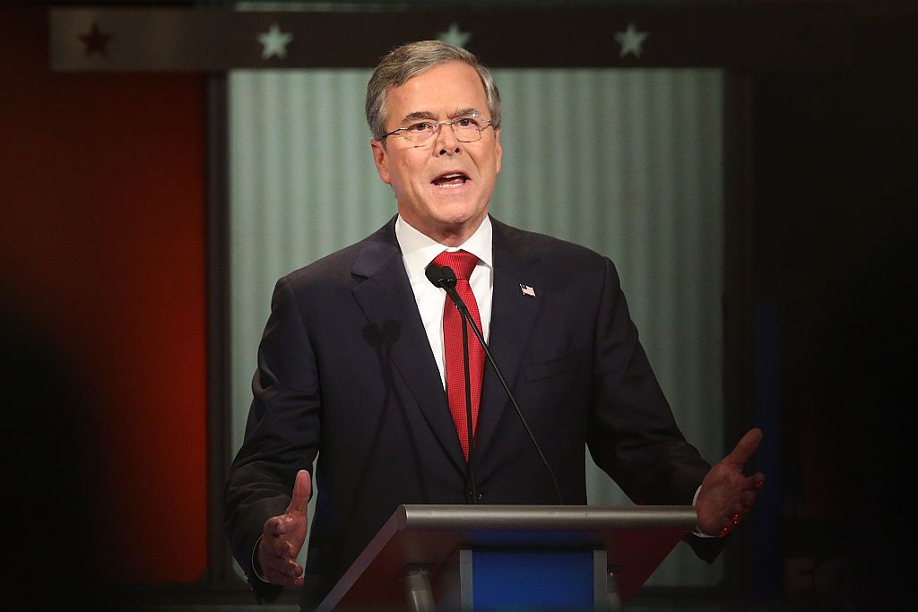 Jeb Bush and Donald Trump fight over Trump&amp;#039;s Muslim ban