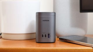 UGreen 100W Mini MagSafe Power Station Review (2 in 1) – MBReviews