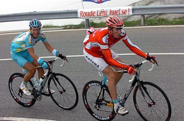Thomas Frei and Gregory Rast (Astana) on the climb