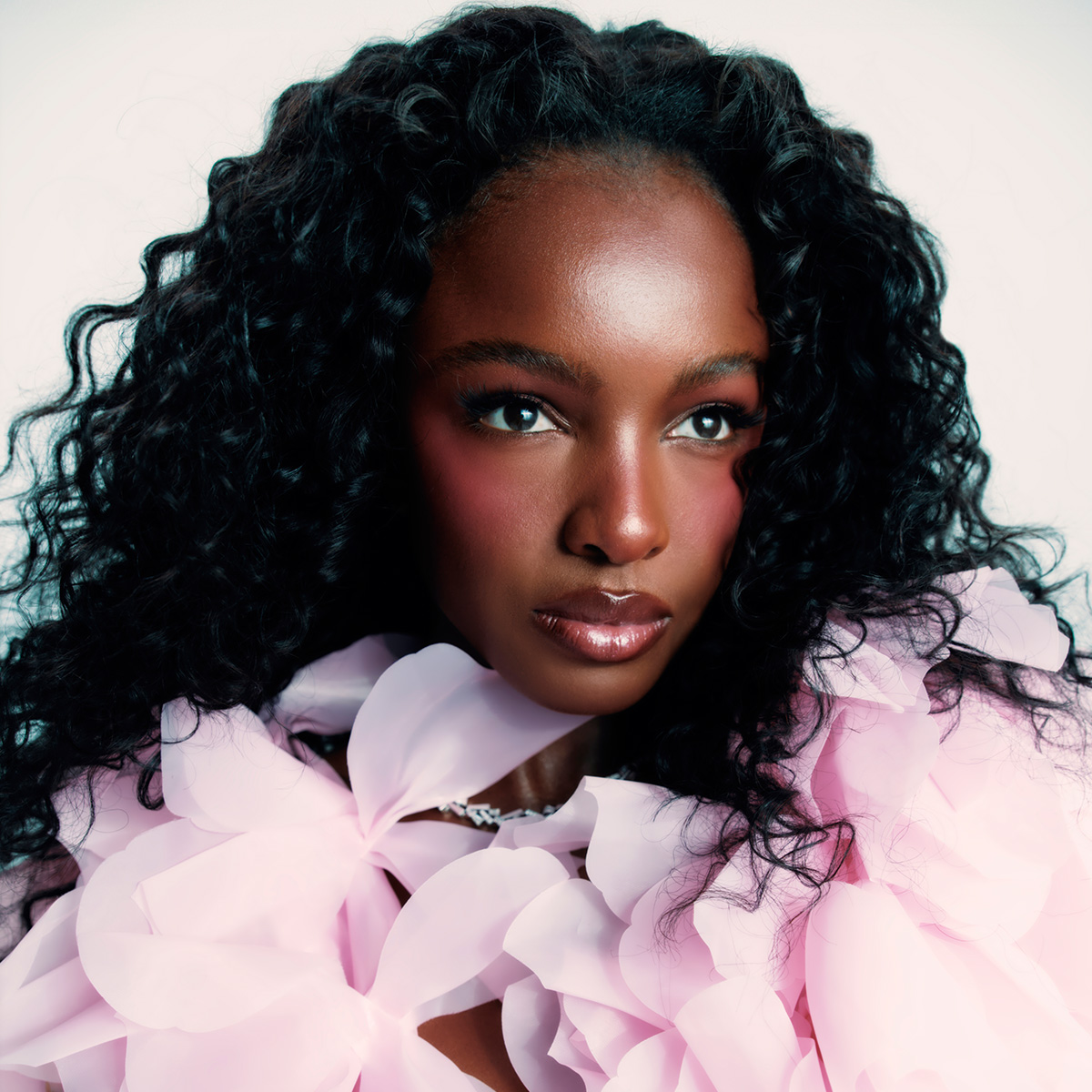 Leomie Anderson