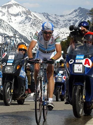 Race leader Yaroslav Popovych (Discovery Channel)
