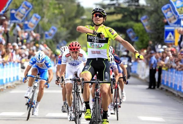 Filippo Pozzato (Farnese Vini-Selle Italia) won his first race of the season at the GP Industria &amp; Artigianato - Larciano.