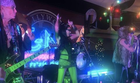 Watch former Steel Panther bassist Travis Haley – aka Lexxi Foxx – play