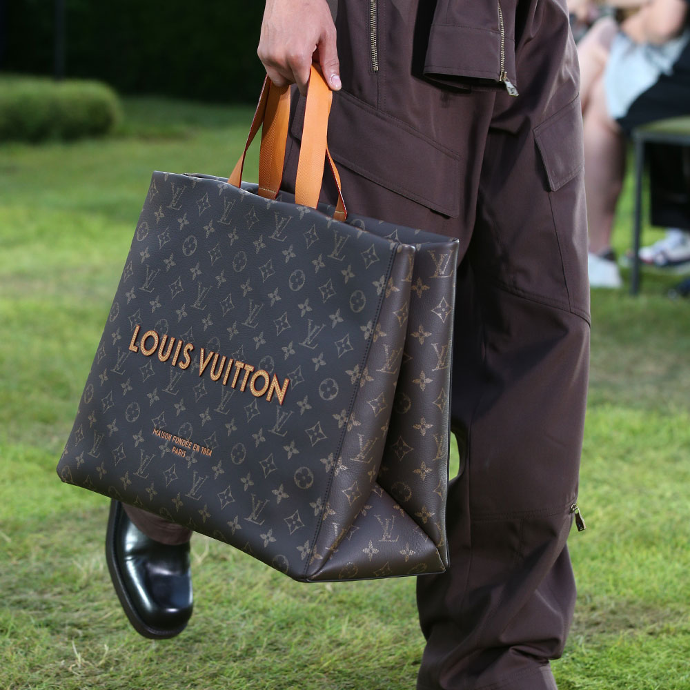 Louis Vuitton’s New Tote Bag is Cool, Period—A Must-See