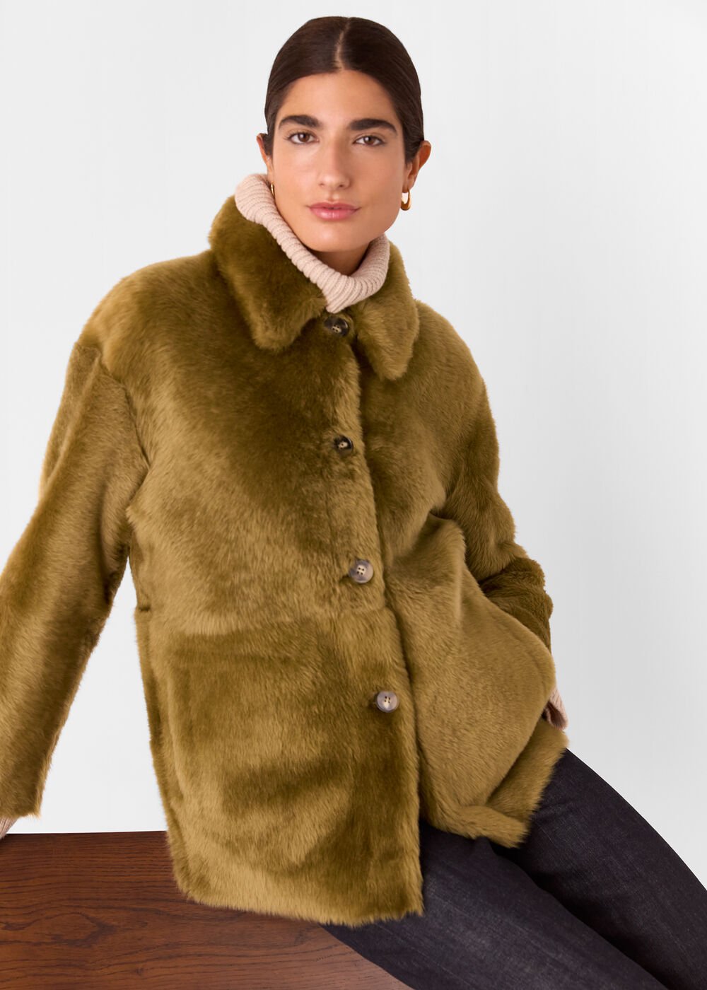 Olive Tamina Short Shearling Coat