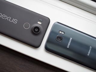 Samsung Galaxy S7 versus Nexus 5X
