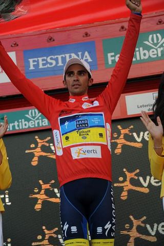 Alberto Contador (Saxo Bank-Tinkoff Bank) rode away from his rivals on stage 17 to take both the stage victory and leader's jersey.
