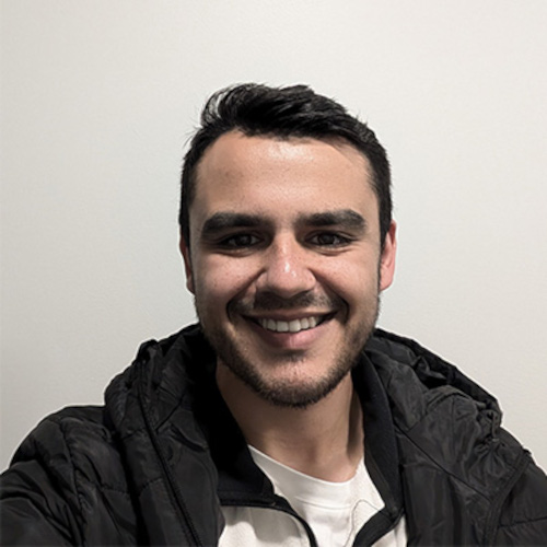 Joshua Warren, floorcare, air treatment, and gardening expert at AO