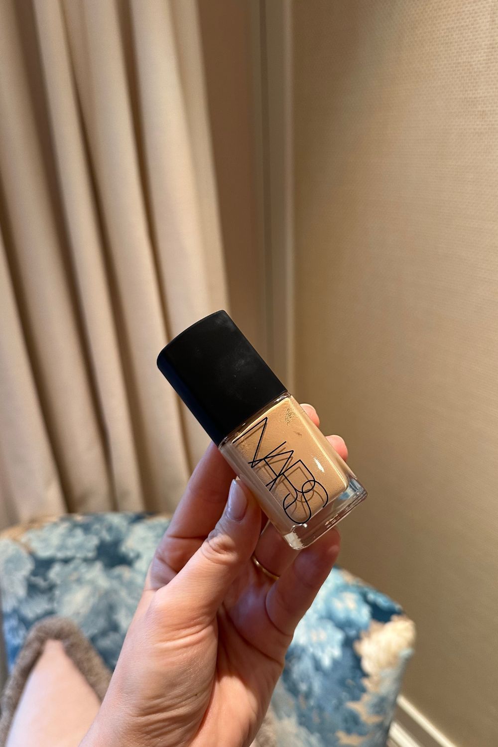 Nars Sheer Glow Foundation