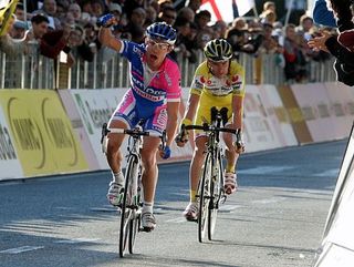 Damiano Cunego (Lampre - Fondital) wins the two-up sprint