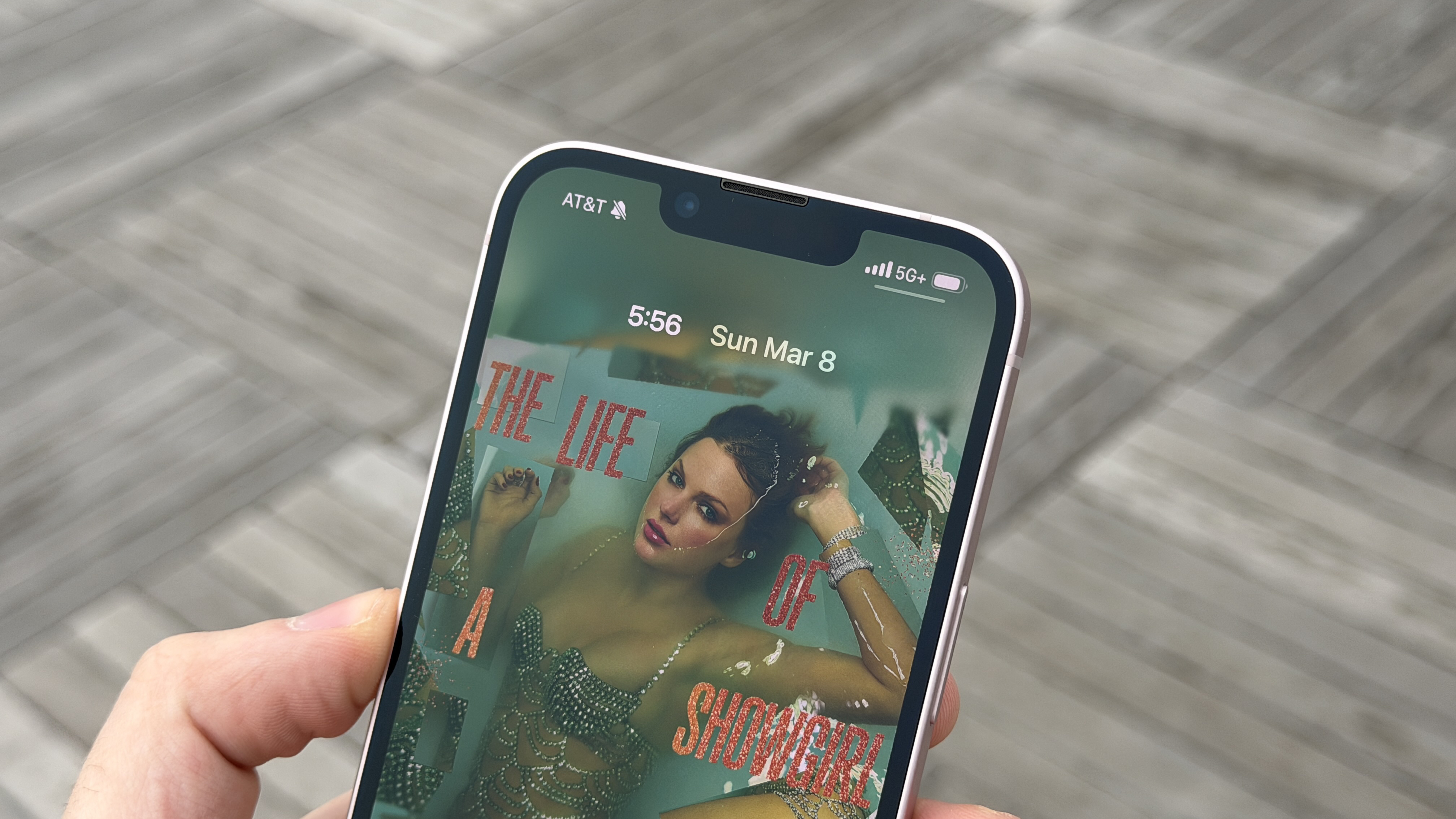 Apple iPhone 17e Review