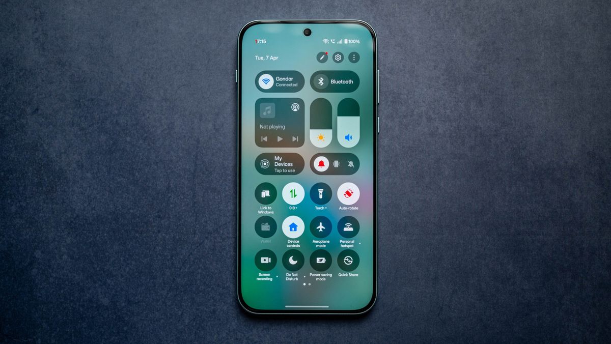 OnePlus Nord 6 review photos