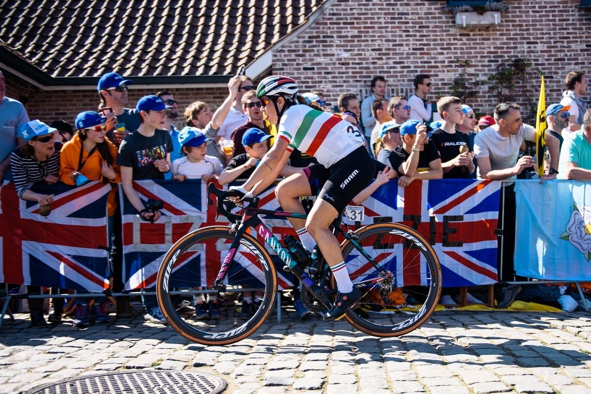 Italian champion Elena Cecchini (Canyon//SRAM) riding to 19th