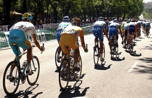 Kash and Vino at full speed in the final stage