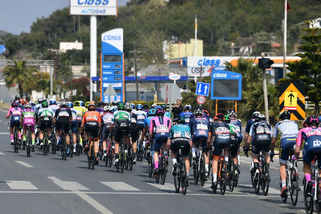 KEMER TURKEY APRIL 14 The peloton during the 56th Presidential Cycling Tour Of Turkey 2021 Stage 4 a 1844km stage from Alanya to Kemer Detail view TUR2021 tourofturkeyTUR on April 14 2021 in Kemer Turkey Photo by Stuart FranklinGetty Images