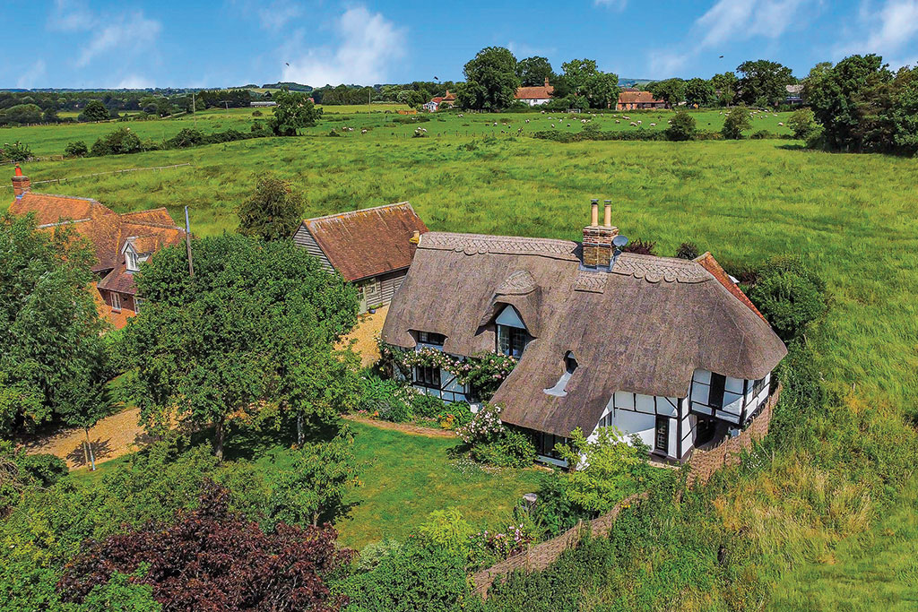House for sale: Farthinge Cottage, Newington, Wallingford, Oxfordshire. 
