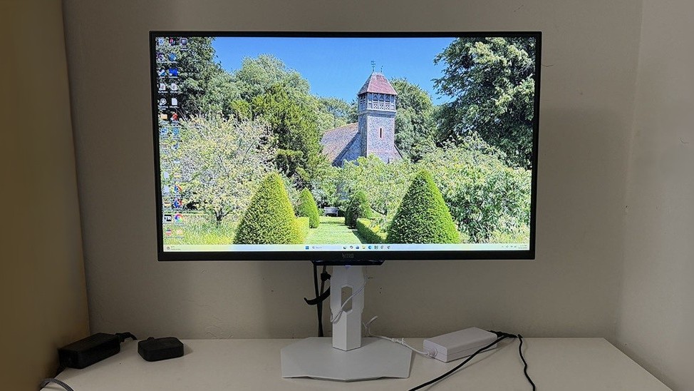 Acer Nitro XV273U F5