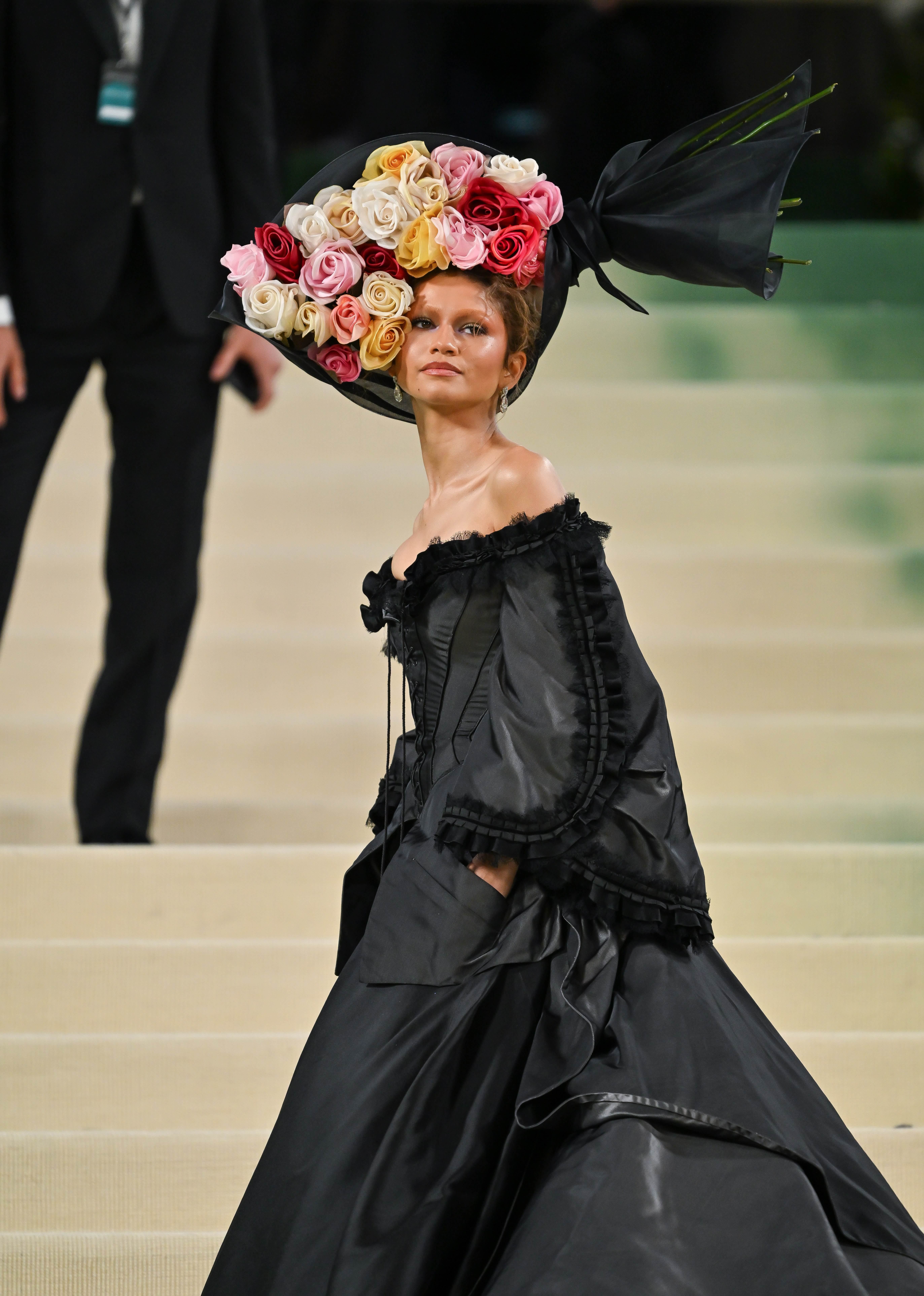 Zendaya wore a PHilip Treacy headpiece at the 2024 Met Gala
