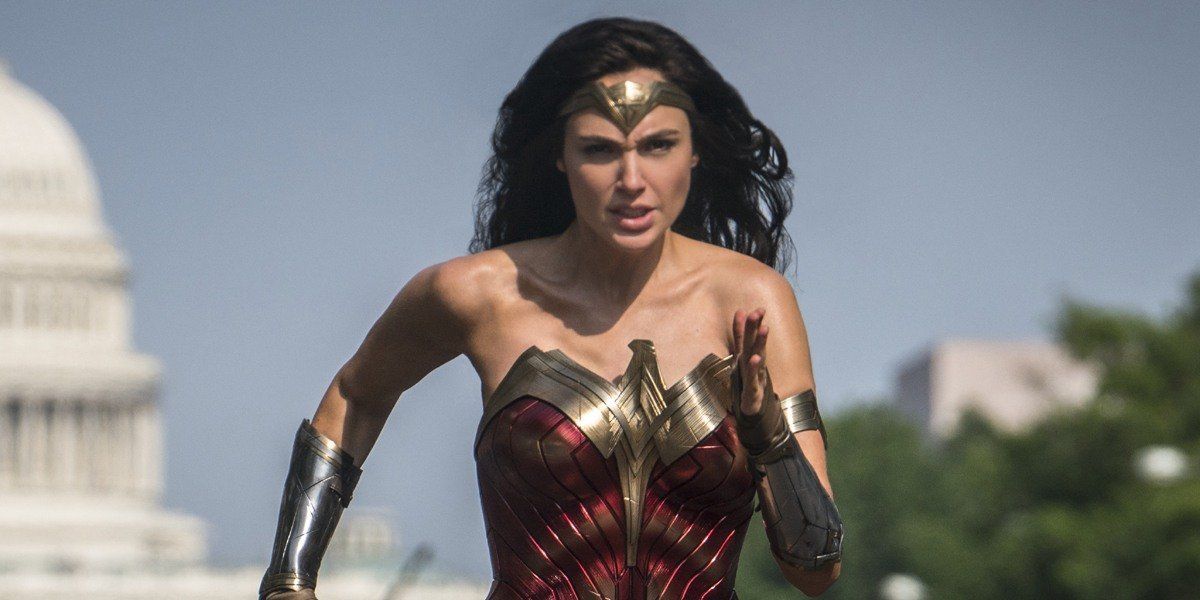 Wonder Woman (Gal Gadot) running in Washington D.C. in &#039;Wonder Woman 1984&#039;