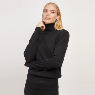 Mott 
Bow, The Cashmere Turtleneck