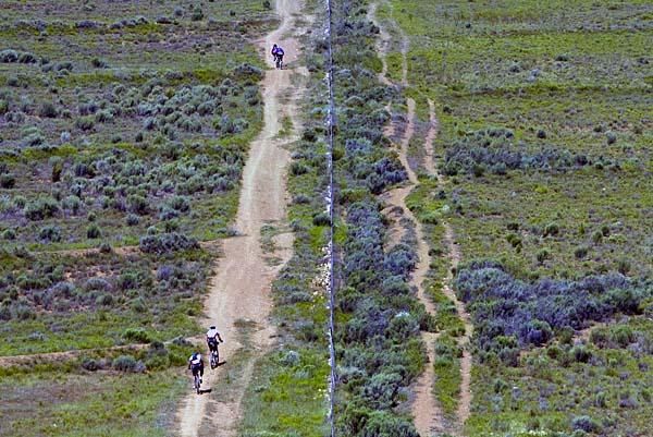 Teams of two race the Cape Pioneer Trek