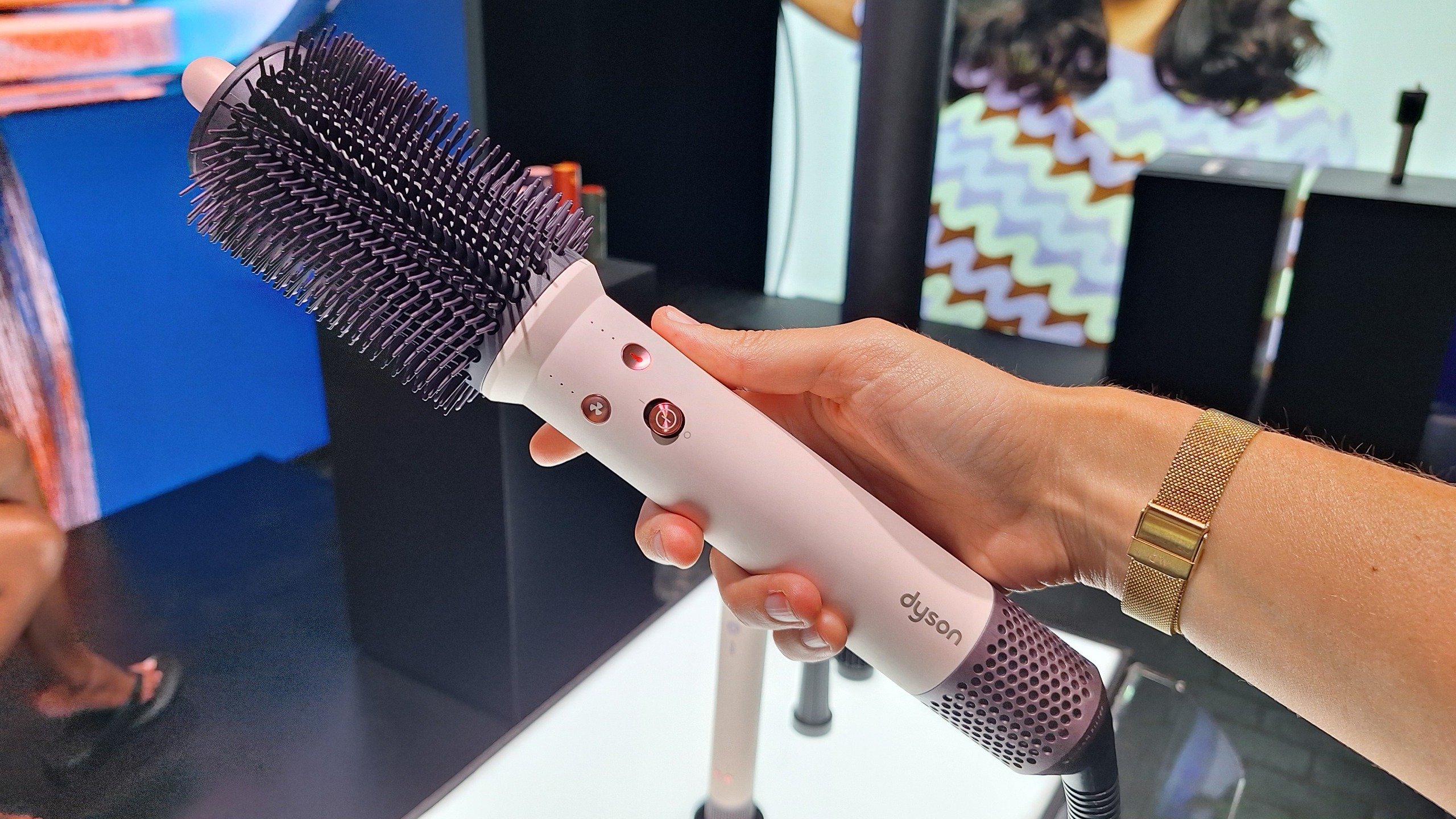 Dyson Airsmooth dryer brush on show