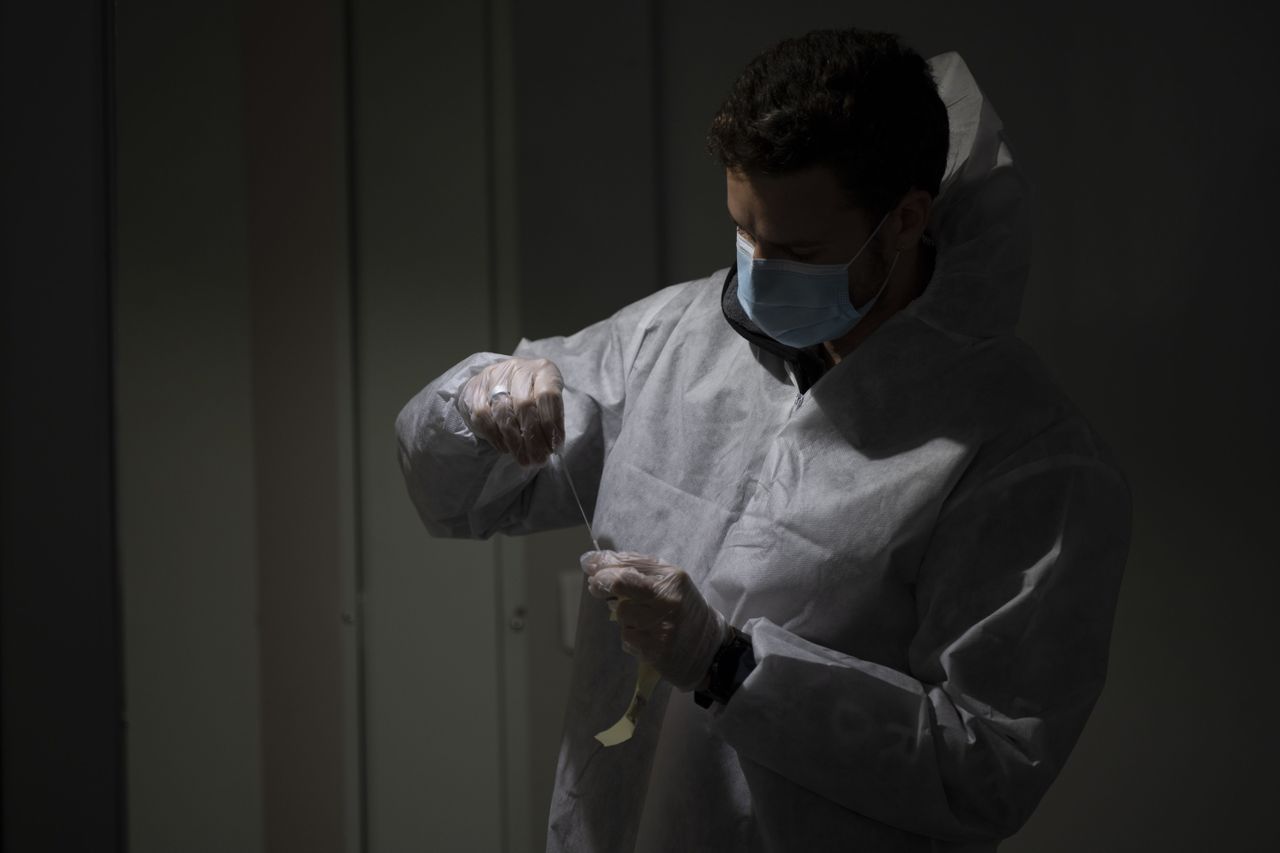 A health worker at a Covid-19 testing site in Marseille 