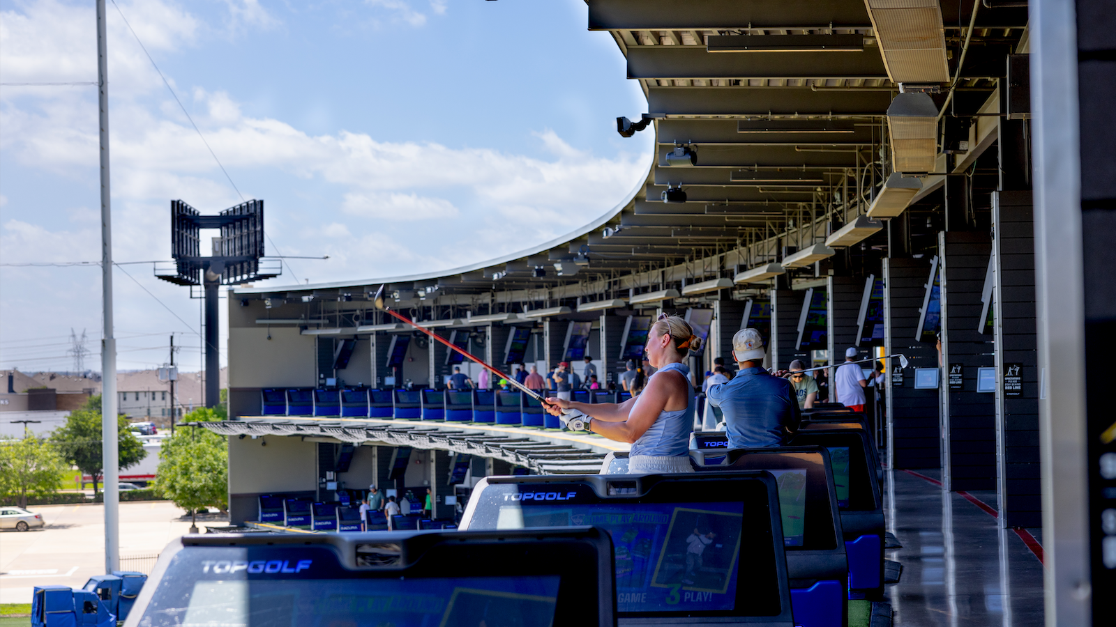 Topgolf female participation