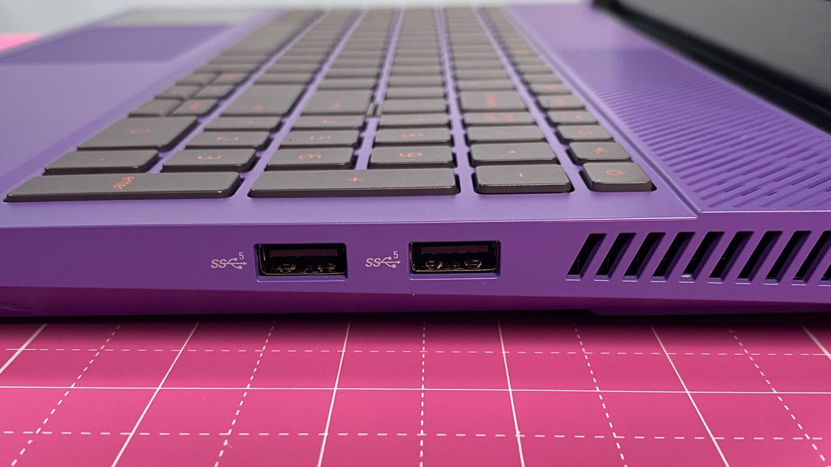 Dell G15 (5530)