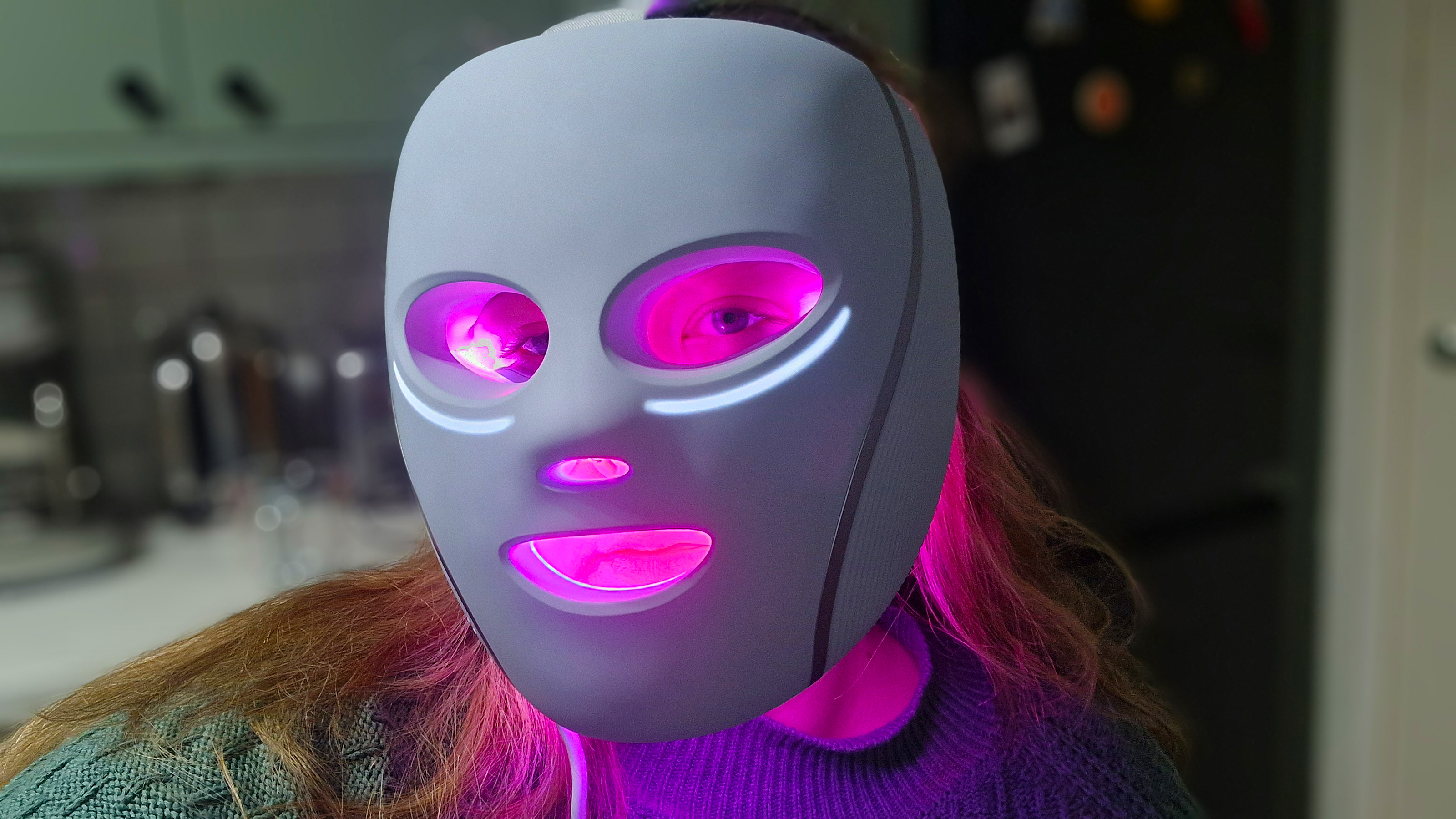 Shark CryoGlow being used with a pink light