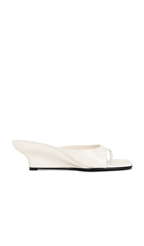 Honey-Bun Sandal