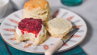 homemade jam and scones, used to illustrate article on common jam mistakes