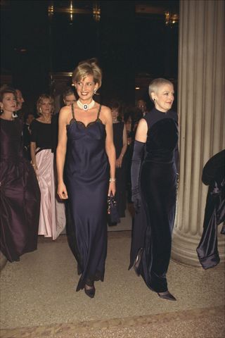 Princess Diana wears a long black dress to attend the 1996 Met Gala