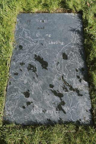Proposal for the grave of Abbé Faria