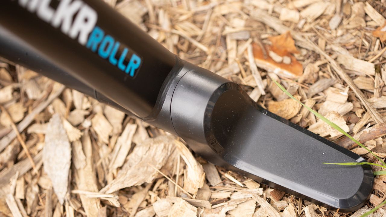 Wahoo Kickr Rollr front stabilizers