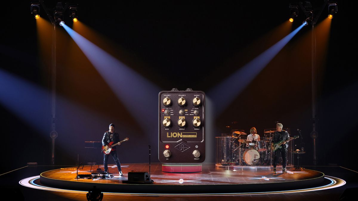 U2 live at the Sphere / Universal Audio UAFX Lion &#039;68 pedal