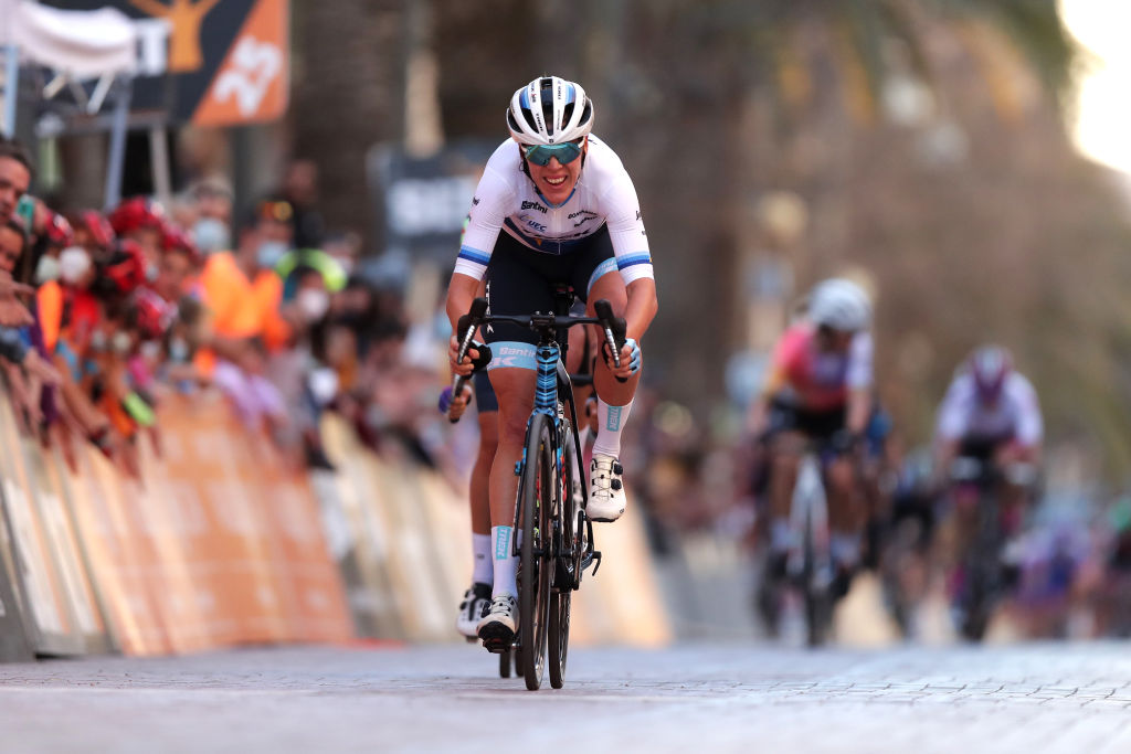 COCENTAINA SPAIN FEBRUARY 18 Ellen Van Dijk of Netherlands and Team Trek Segafredo sprints to win during the 6th Setmana Ciclista Valenciana Vuelta Comunidad Valenciana Feminas 2022 Stage 2 a 117km stage from Altea to Cocentaina 450m VoltaCVFemines22 on February 18 2022 in Cocentaina Spain Photo by Gonzalo Arroyo MorenoGetty Images