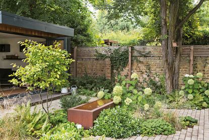 Sensory garden ideas: 17 ways to stimulate the senses with planting ...