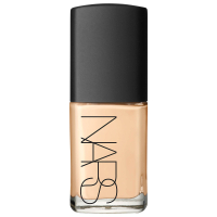 NARS Sheer Glow Foundation
A true natural beauty, Princess Diana always favored a lightweight, barely-there base. This one from Nars ticks all the boxes, offering sheer, buildable coverage to blur any imperfections. 