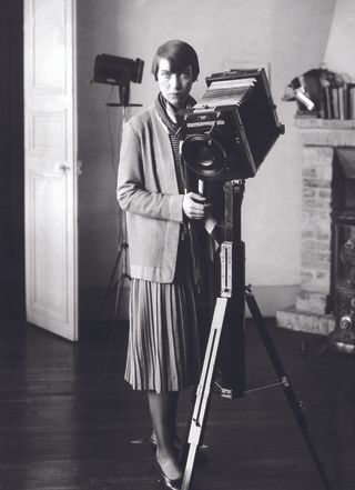 women in photography