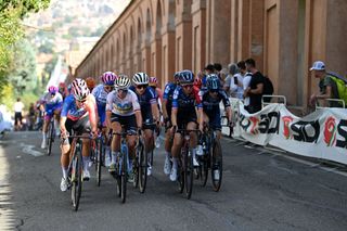 Riders tackle the famous San Luca climb at the 2023 Giro dell'Emilia Donne