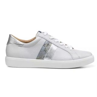 switch white trainers