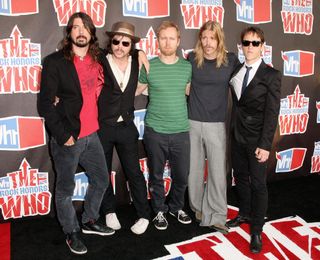 Gaz Coombes with Foo Fighters in 2008
