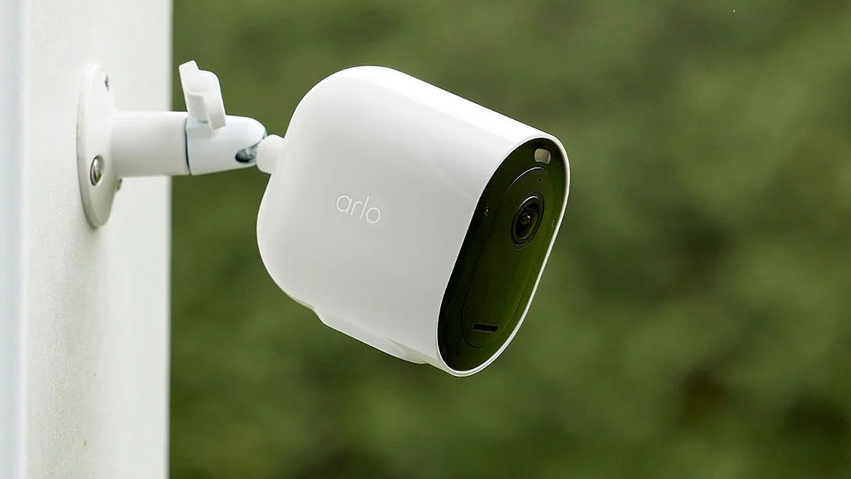 Arlo Pro 6