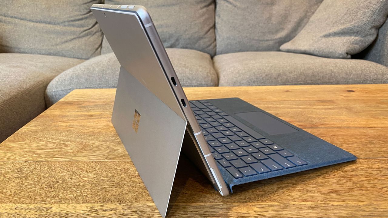 Microsoft Surface Pro 9 (SQ3)
